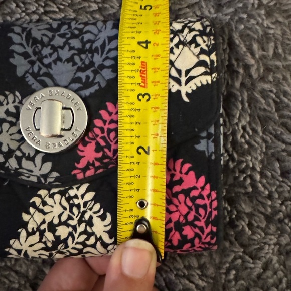 VERA BRADLEY Northern Lights Your Turn Smartphone Wristlet - Picture 3 of 12